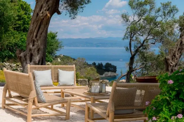ANEMONE
📍Loggos, Paxos

A historic Paxiot house sleeping up to 10+2 and with a distinctly relaxed sense of luxury, Anemone has been beautifully restored while retaining the character of its 180-year-old origins.

Sitting above Loggos amid olive trees, Anenome boasts  generous terraces, a saltwater pool and roof terrace overlooking the village. 

Inside, original character meets understated comfort, with four en-suite bedrooms in the main house and a separate guest studio.

The pretty harbour village of Loggos is just a 10-minute walk away and Levrecchio beach is within easy reach. 

A beautifully considered villa and a perfect place to unwind and experience the quieter side of Paxos.

#greekislands 
#paxos
#ionianestates 
#paxosvilla